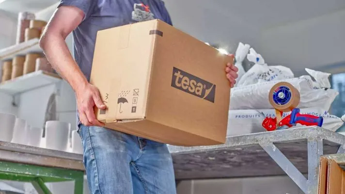Cinta papel kraft tesa 60013 reforzada con filamentos para cajas pesadas y protección frente a manipulación / hurtos